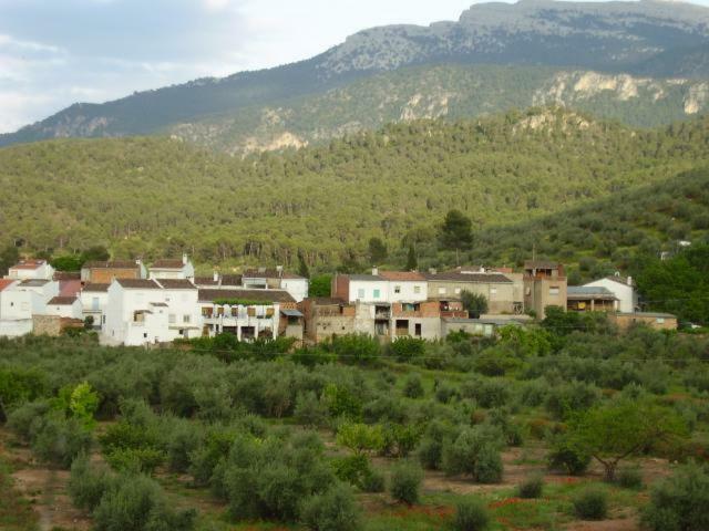 Casa Felix Guest House Segura de la Sierra Luaran gambar